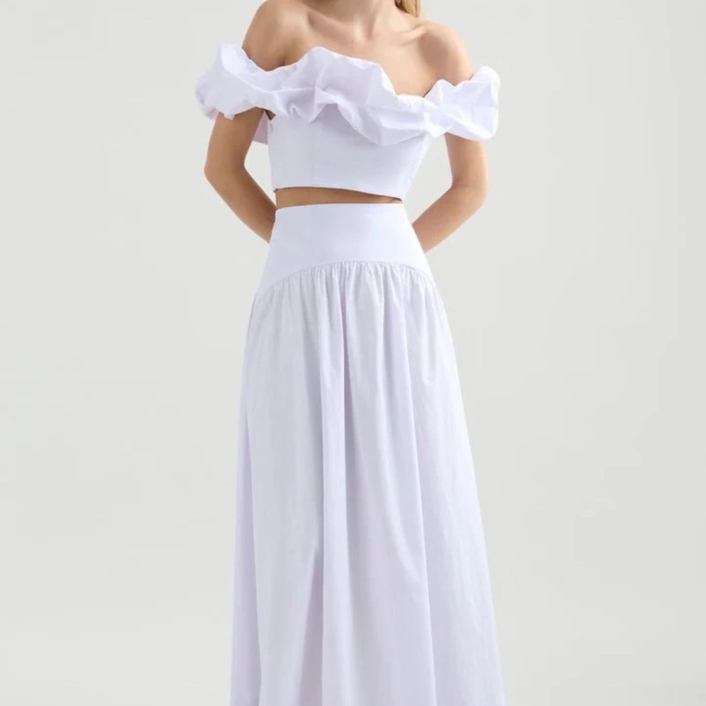 Petal & Pup White Cotton 2-Piece Set